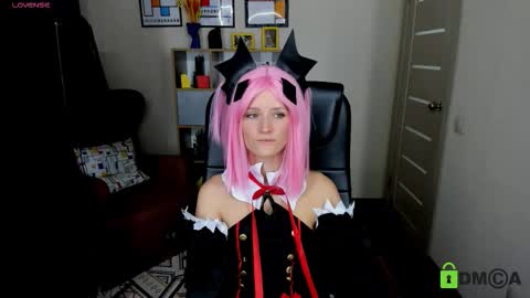 Fran online show from October 2025 02:34:01 PM