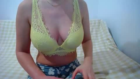 franceskcaa online show from March 2025 09:29:01 AM