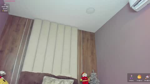 franchesca_de_luca online show from December 2024 12:32:02 AM