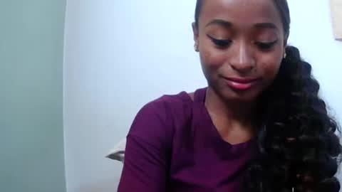Snapshot of francine925426 chatting on June 2026 09:18:02 AM francine925426 online show from June 2026 09:18:02 AM