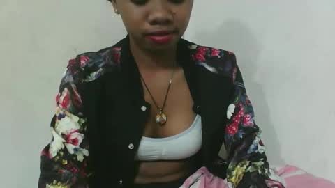 francinealdy online show from November 2025 05:17:01 AM