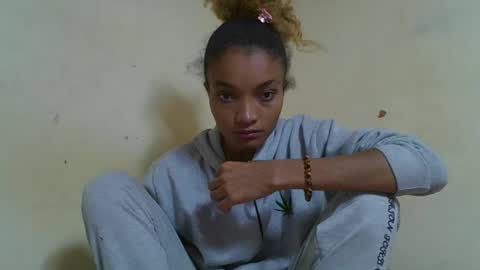 Francinoli online show from April 2026 04:46:01 AM