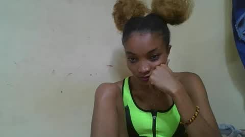 Francinoli online show from April 2026 10:12:01 PM