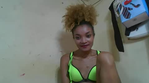 Francinoli online show from May 2026 01:18:02 PM
