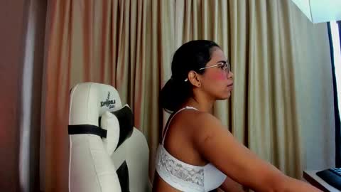 Snapshot of francis_20 chatting on March 2026 01:40:02 PM francis_20 online show from March 2026 01:40:02 PM