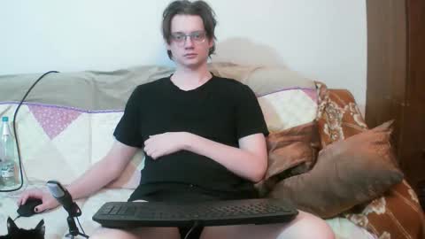 Frank online show from February 2026 06:12:02 PM