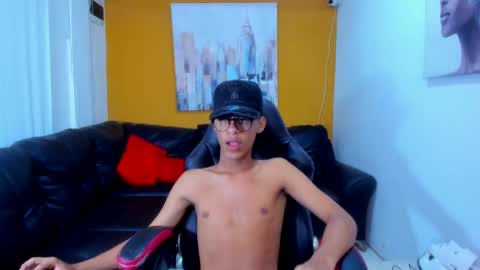 Snapshot of franco_clark chatting on September 2025 02:34:02 AM FRANCO online show from September 2025 02:34:02 AM
