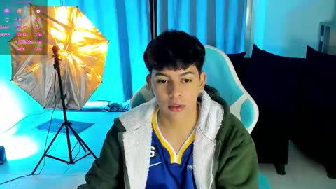 Snapshot of franco_rizzo01 chatting on November 2025 03:12:02 AM frank online show from November 2025 03:12:02 AM