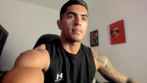 Snapshot of franco_ruiz_ chatting on October 2025 01:33:02 AM franco online show from October 2025 01:33:02 AM