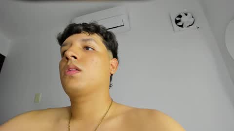 Castiglioni online show from March 2025 07:34:01 PM