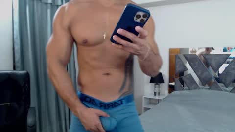 Frank online show from April 2026 12:08:01 AM