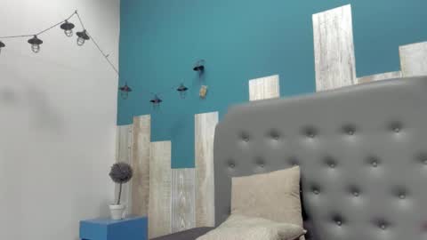 Frank online show from September 2025 05:18:01 PM