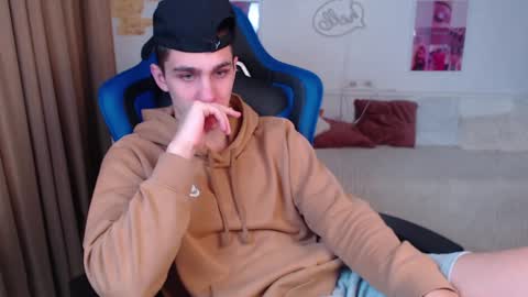 Frank online show from December 2024 02:53:02 AM