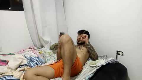 frankdanielsmolano online show from June 2026 06:15:02 AM