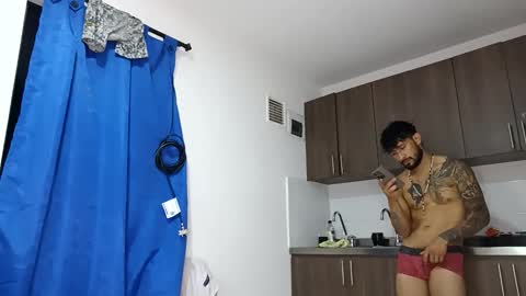 frankdanielsmolano online show from June 2026 01:00:01 AM