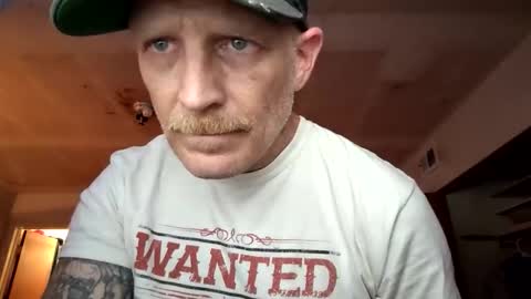 Famous Blue Eyes online show from May 2026 08:04:02 PM