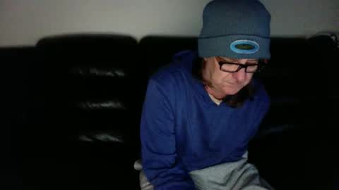 frankifun9 online show from September 2025 06:30:01 PM