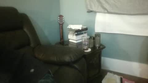franky9097630346 online show from March 2025 12:59:01 AM