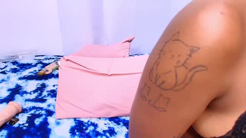 Snapshot of franyeli_5 chatting on January 2025 10:19:01 PM FRANYELY online show from January 2025 10:19:01 PM
