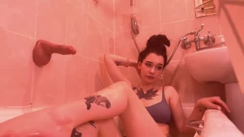 mistress Bastet and  mintcola online show from January 2025 05:56:01 PM