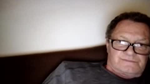 Wolfi online show from December 2025 01:07:01 PM