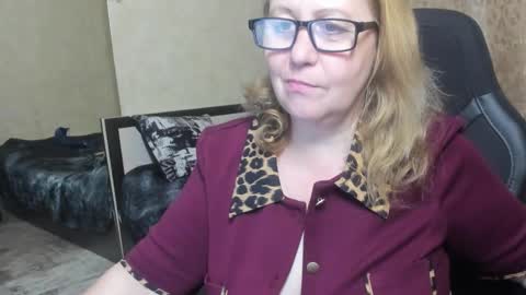 FrauMartha online show from November 2025 10:51:01 PM