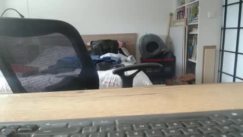 fravka online show from April 2026 08:45:01 AM