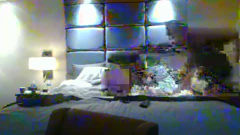 freakertweaker37087 online show from September 2025 02:55:01 PM