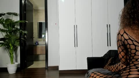 Snapshot of freaky_bad_girl chatting on April 2026 01:19:02 AM Sandra online show from April 2026 01:19:02 AM