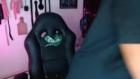 Lia Gomez online show from October 2025 11:16:01 PM