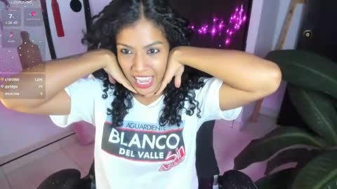 Lia Gomez online show from June 2026 01:28:02 AM
