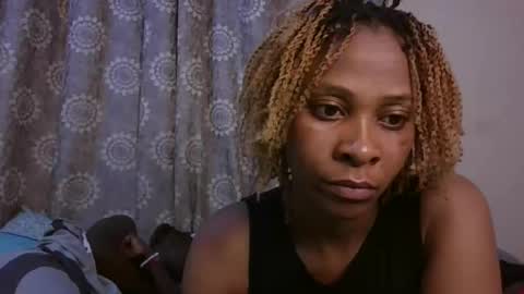 Snapshot of freakybeauties chatting on September 2025 12:49:01 AM Freakies online show from September 2025 12:49:01 AM