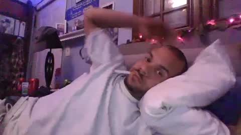 Snapshot of freakyfreddie48 chatting on January 2025 06:18:02 AM freakyfreddie48 online show from January 2025 06:18:02 AM