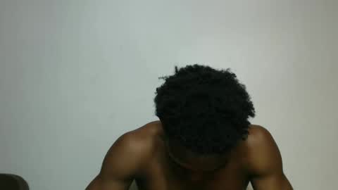 Snapshot of freakyslut30 chatting on January 2025 01:15:01 AM freakyslut30 online show from January 2025 01:15:01 AM