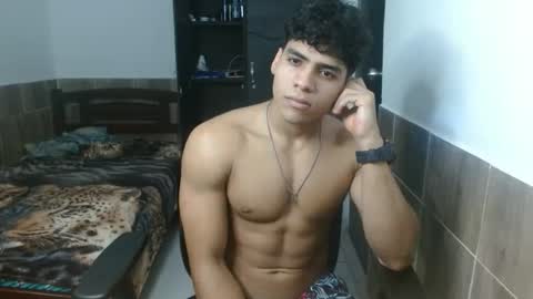 Esteban online show from October 2025 03:22:01 PM