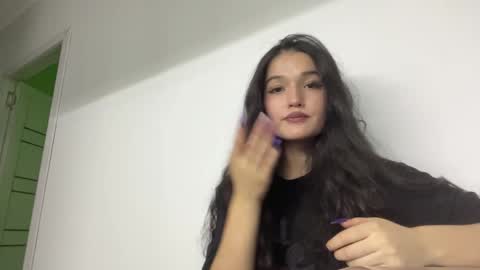 Mia online show from June 2026 04:13:01 PM