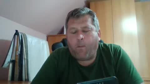 freeboy80180 online show from September 2025 02:54:01 PM