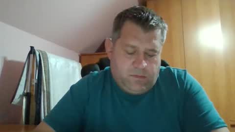 freeboy80180 online show from October 2025 04:41:01 PM