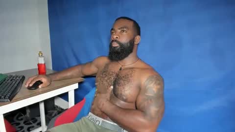 Snapshot of freedom_24 chatting on May 2026 02:28:01 AM shakur online show from May 2026 02:28:01 AM