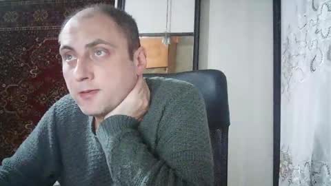 freeeman90 online show from April 2026 07:18:01 PM