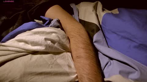 Duckmysick online show from November 2025 12:43:02 AM