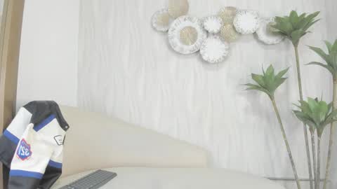 Snapshot of frehia_dimou chatting on February 2026 02:28:01 AM Frehia online show from February 2026 02:28:01 AM