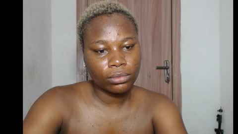 frekkymorelle online show from October 2025 04:22:01 AM