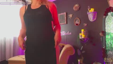 Louise or Lou 3 online show from July 2026 01:17:01 PM