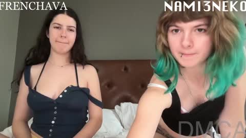 Ava online show from October 2025 09:37:01 PM