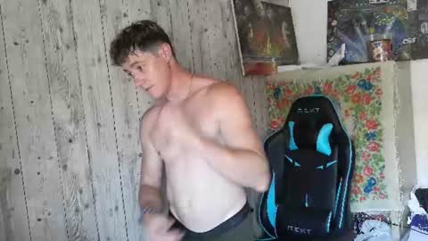 Snapshot of frenchhornybibs chatting on June 2026 11:26:02 AM French Horny Bibs online show from June 2026 11:26:02 AM