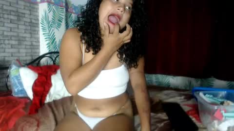 FRESITA online show from January 2025 05:02:02 AM