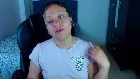 Louise  online show from April 2026 11:06:01 AM