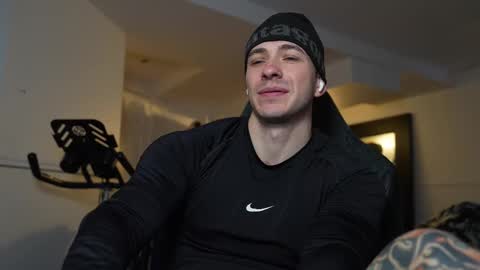 cameron online show from March 2025 10:50:02 PM