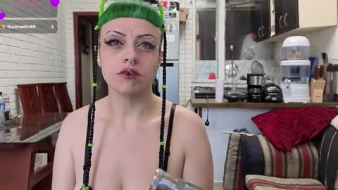 freyaa_sorceress online show from October 2025 05:32:02 PM